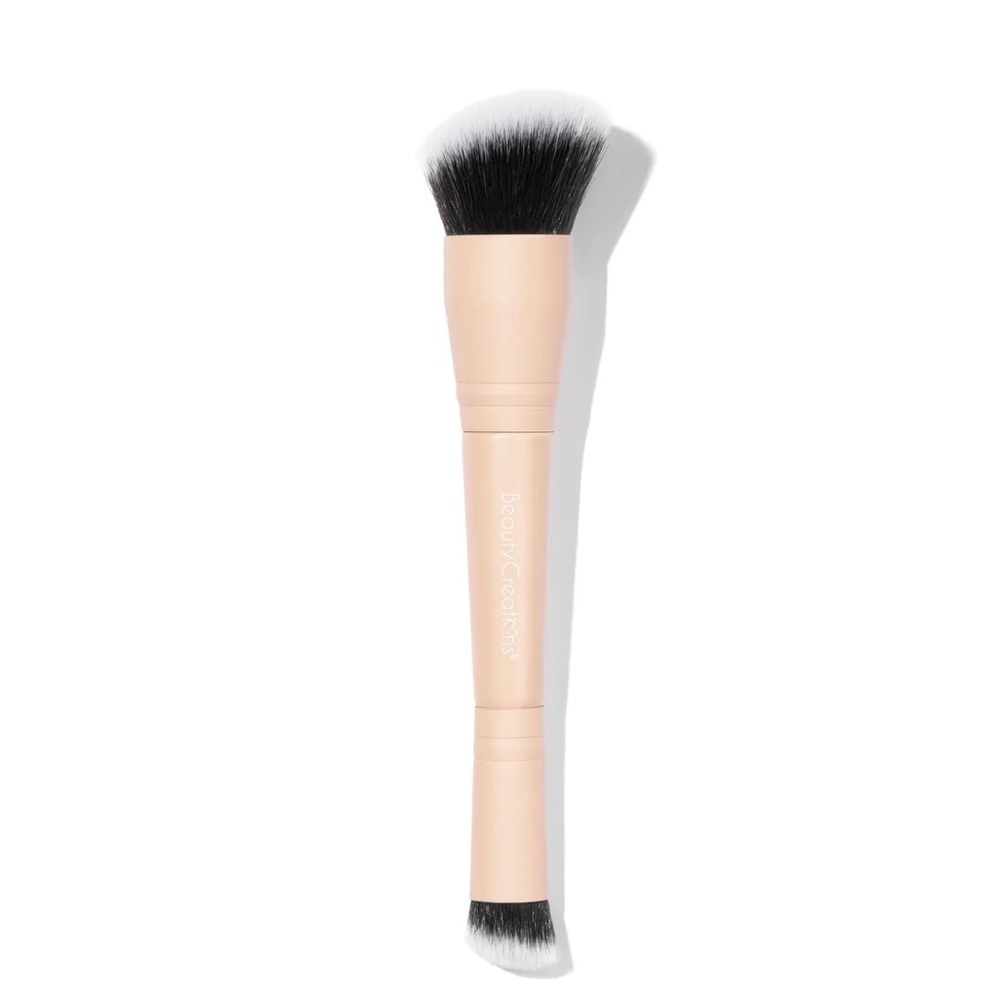 SNATCH AND SCULPT foundations and concealer  BRUSH